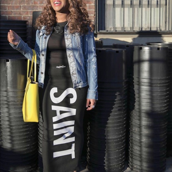 Saint Pencil Skirt- Size runs M/L - Picture 3 of 6